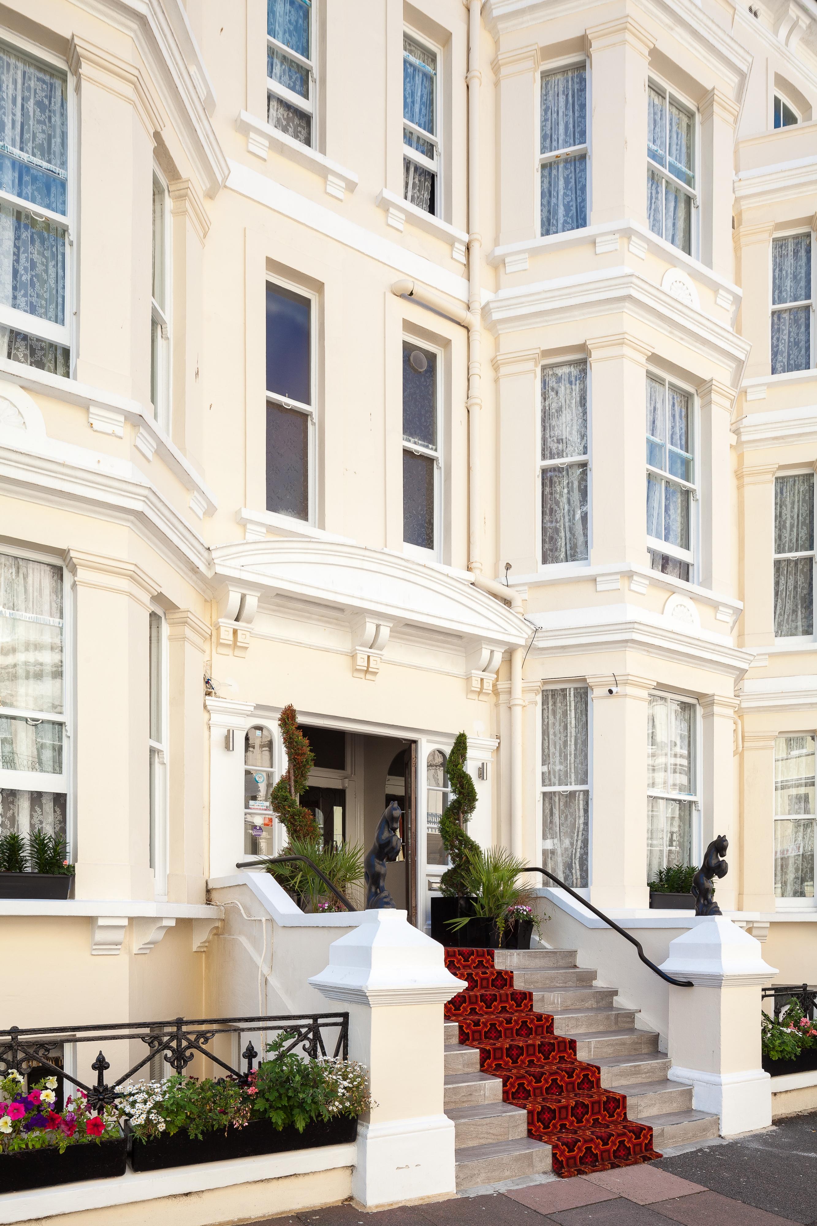 Pearl & Pebbles Eastbourne Hotel Exterior foto