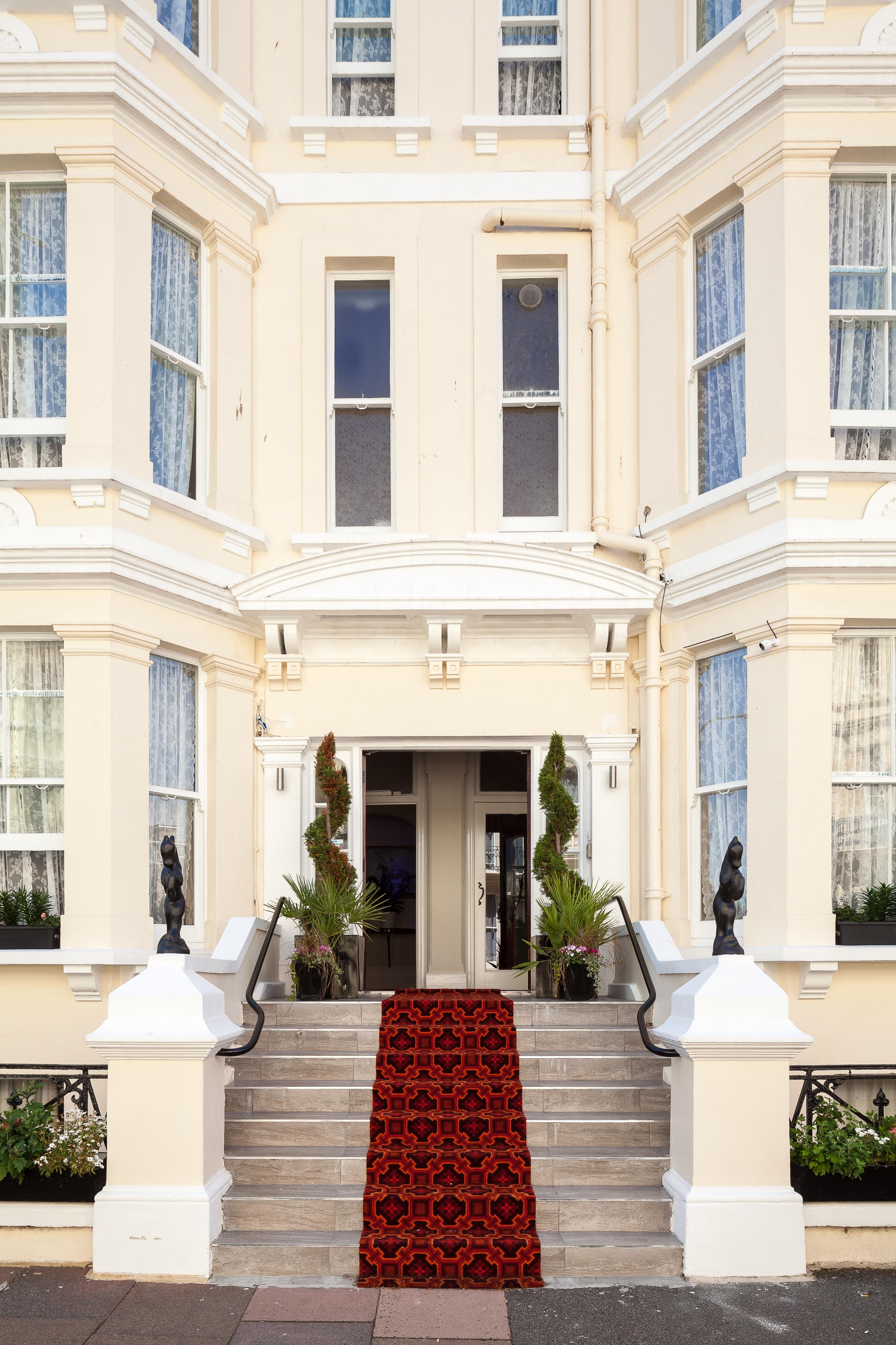 Pearl & Pebbles Eastbourne Hotel Exterior foto